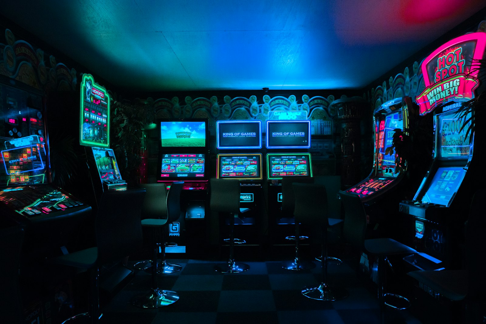 Person reviewing casino websites on a laptop in a modern lounge